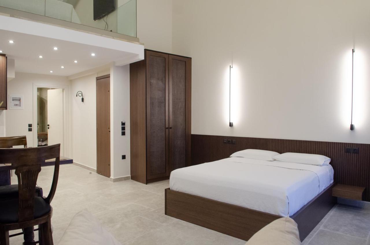 נפפקטוס Leone Suites מראה חיצוני תמונה