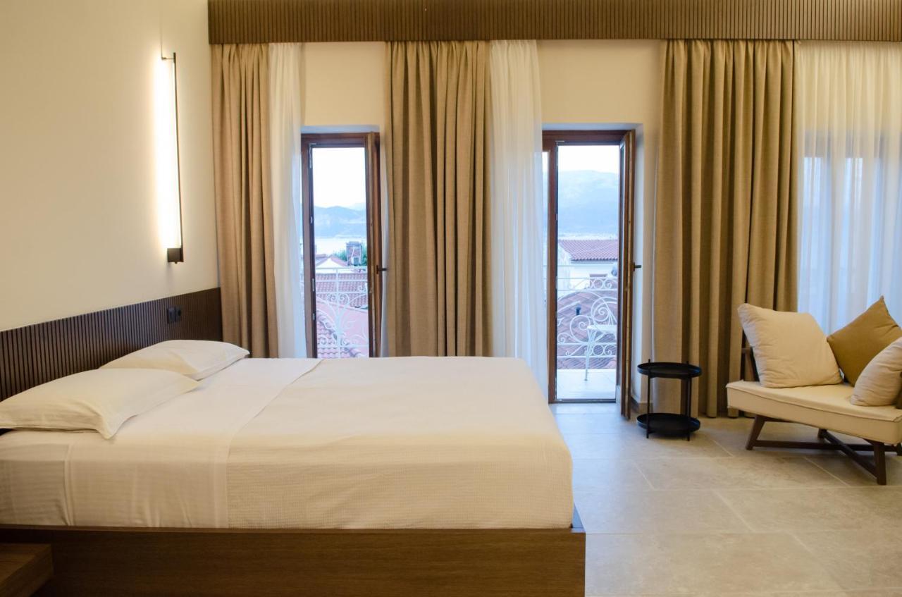 נפפקטוס Leone Suites מראה חיצוני תמונה